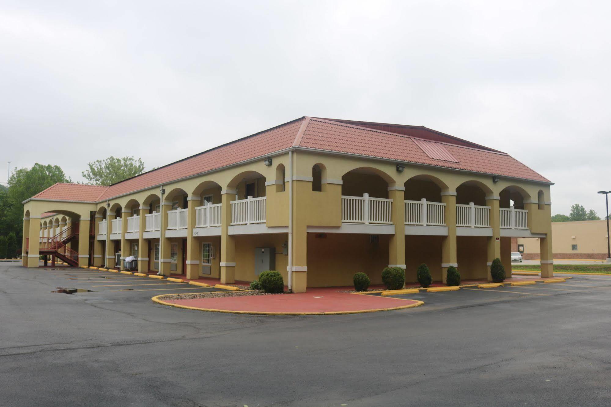 Econo Lodge Huntington - Barboursville University Area Zewnętrze zdjęcie